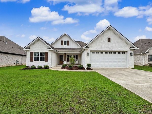 13914 Hemlock Dr., Northport, AL 35475