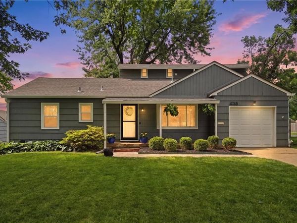 4745 W 61st Terrace, Mission, KS 66205