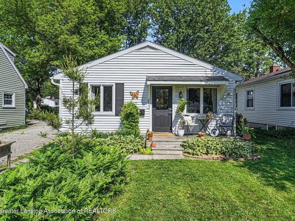 568 Lexington Avenue, East Lansing, MI 48823