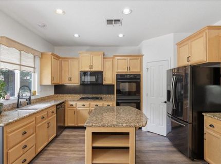 6070 Orchard View Dr, Elk Grove, CA 95757 Photo