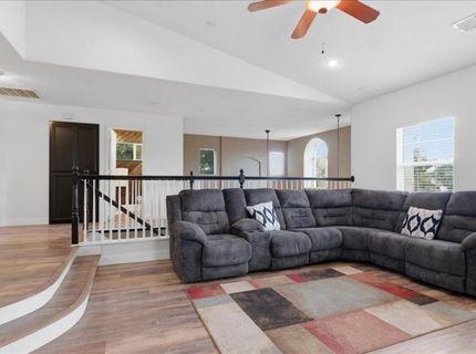 6070 Orchard View Dr, Elk Grove, CA 95757 Photo