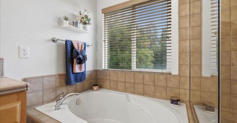 6070 Orchard View Dr, Elk Grove, CA 95757 Photo