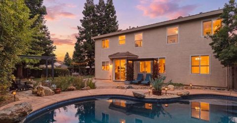 6070 Orchard View Dr, Elk Grove, CA 95757 Photo