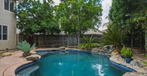 6070 Orchard View Dr, Elk Grove, CA 95757 Photo
