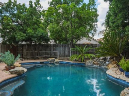 6070 Orchard View Dr, Elk Grove, CA 95757 Photo