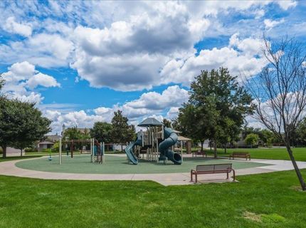 6070 Orchard View Dr, Elk Grove, CA 95757 Photo