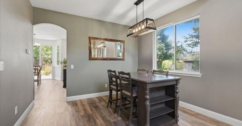 6070 Orchard View Dr, Elk Grove, CA 95757 Photo
