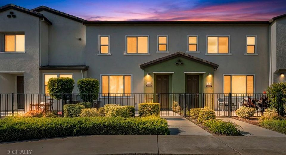 3024 Macon Dr, Sacramento, CA 95835 Photo