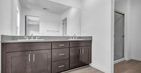3024 Macon Dr, Sacramento, CA 95835 Photo