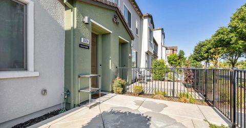 3024 Macon Dr, Sacramento, CA 95835 Photo