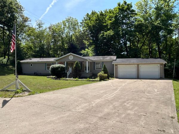 11447 State Route 220 , Waverly, OH 45690