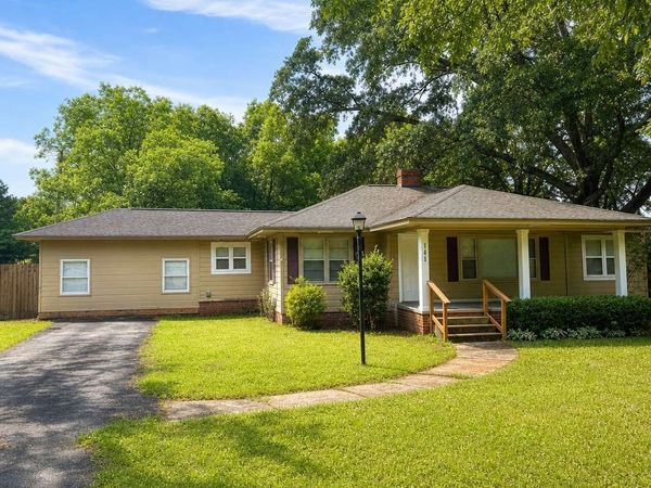 111 E Belmont Drive, Calhoun, GA 30701