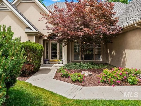 576 E Riverchase Way, Eagle, ID 83616