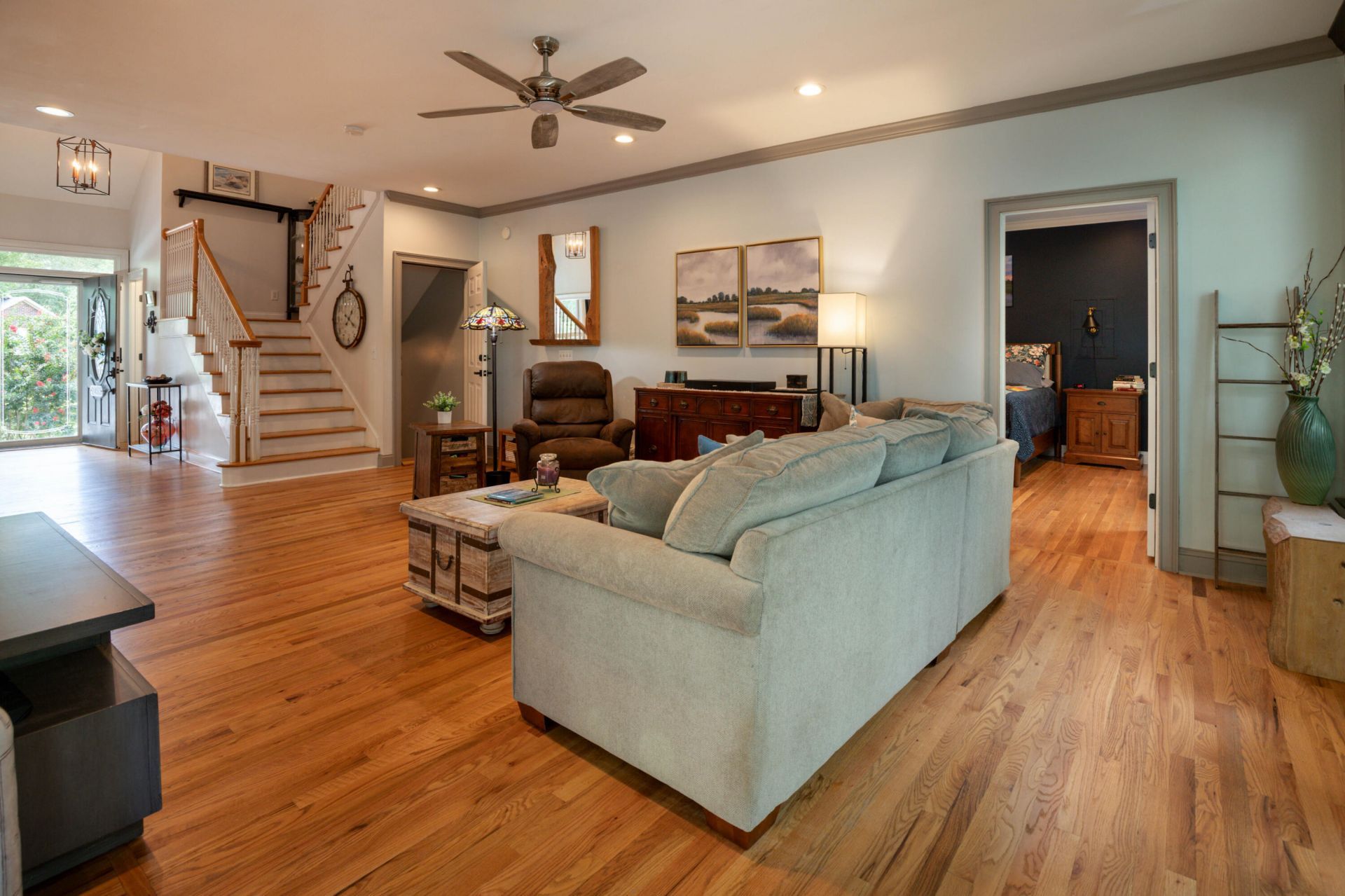 2453 Vaucluse Road Photo 11