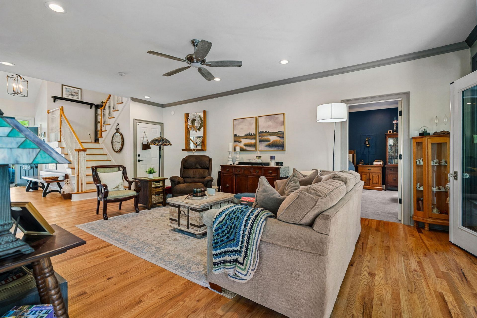2453 Vaucluse Road Photo 13