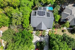2453 Vaucluse Road photo 4