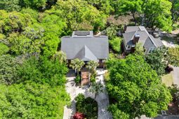 2453 Vaucluse Road photo 4