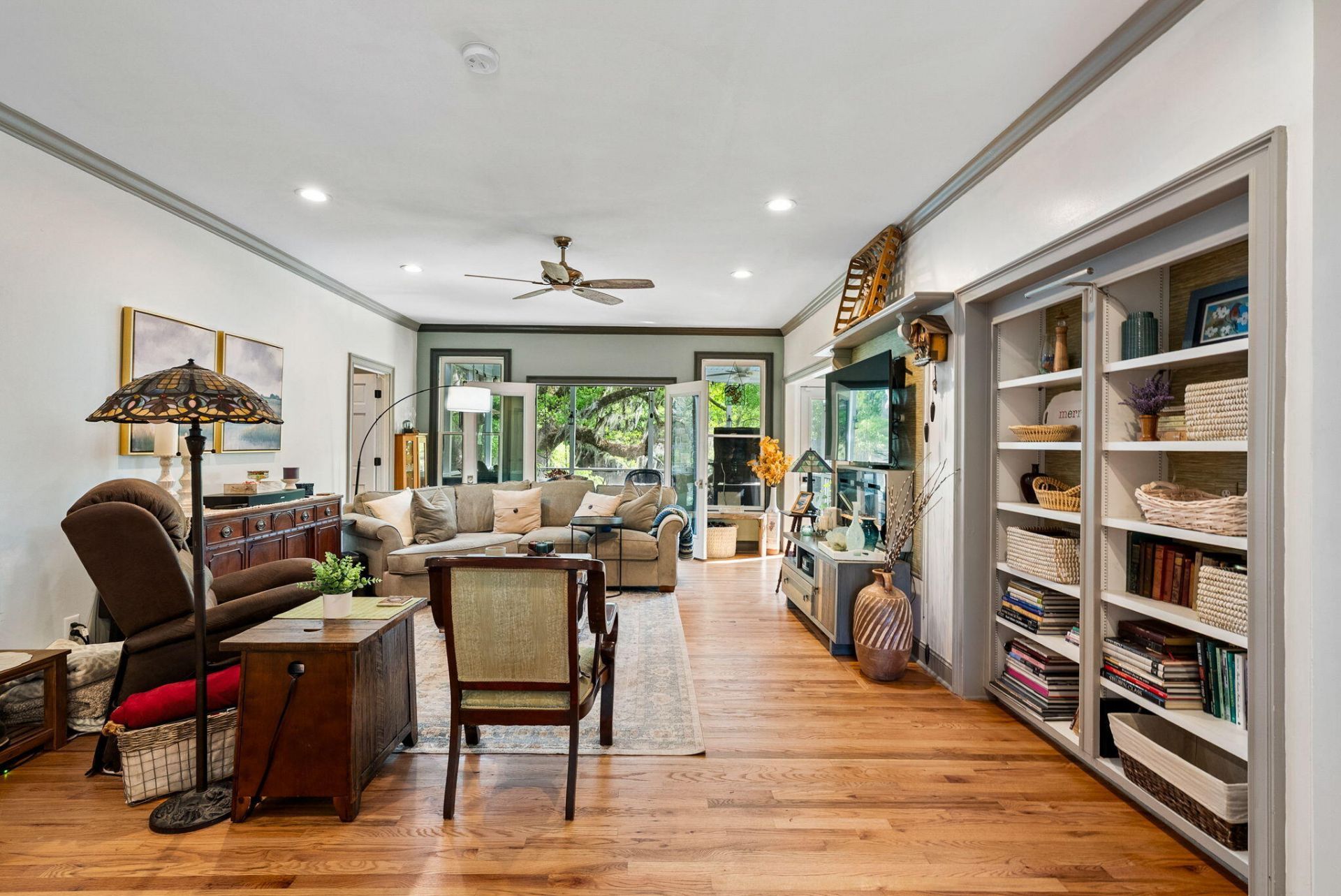 2453 Vaucluse Road Photo 53