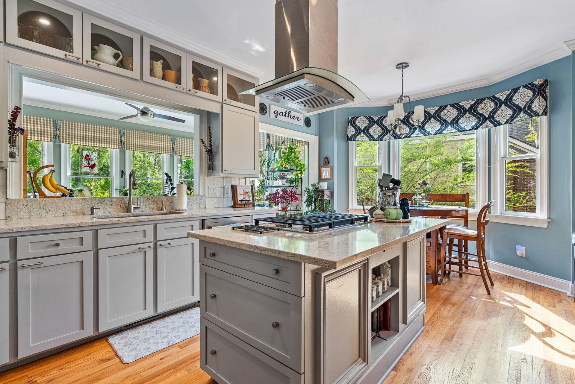 2453 Vaucluse Road Photo 79