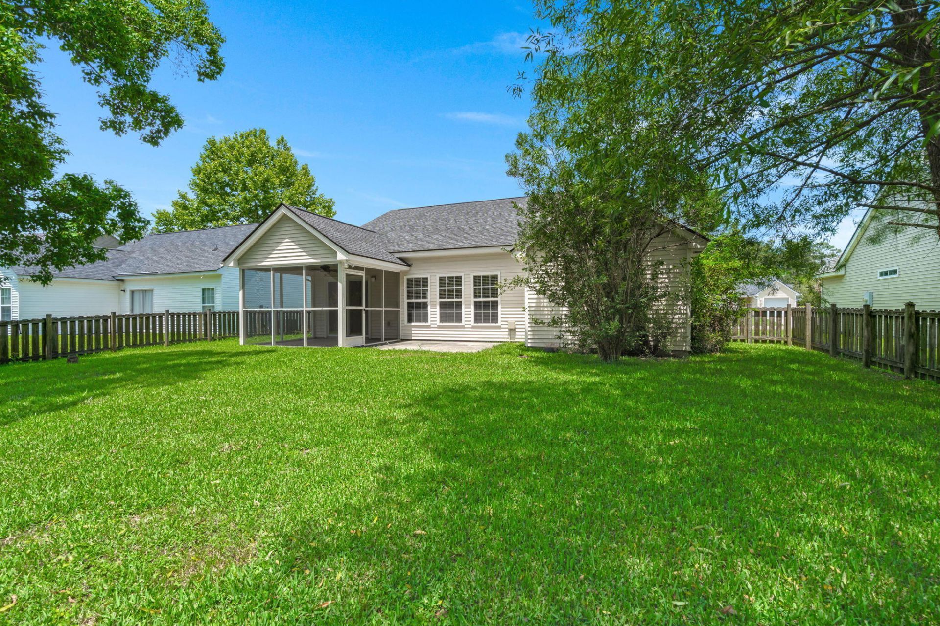 225 Border Road Photo 28