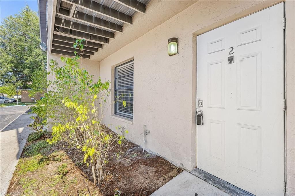 1269 SE 8th Ter, Cape Coral, FL 33990 Photo