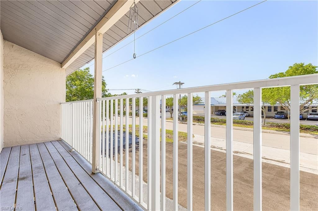 1269 SE 8th Ter, Cape Coral, FL 33990 Photo
