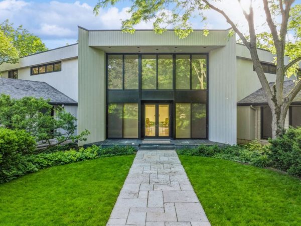 21 Lakewood Drive , Glencoe, IL 60022