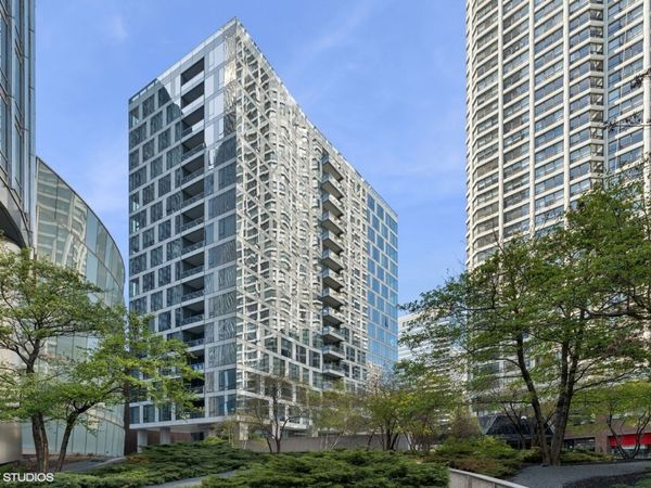 403 N Wabash Street , Unit 15B, Chicago, IL 60611