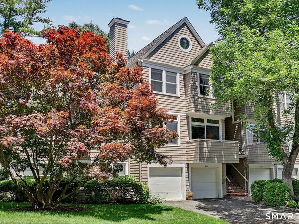 942 South Pine Creek, Fairfield, CT 06824