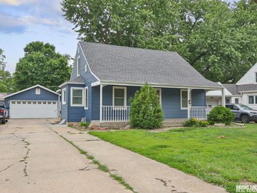 1107 N 13th Street , Beatrice, NE 68310