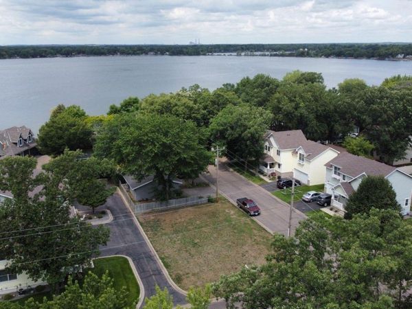 206 Montana Avenue , Big Lake, MN 55309