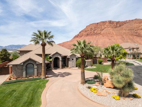 307 N PAINTED DR, Ivins, UT 84738