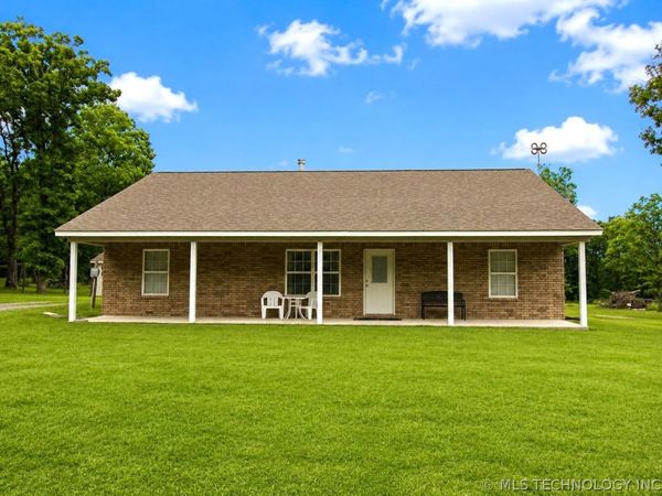 8268 N Shiloh Road , Hulbert, OK 74441
