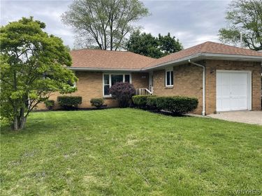 321 Grimsby Road , Buffalo, NY 14223