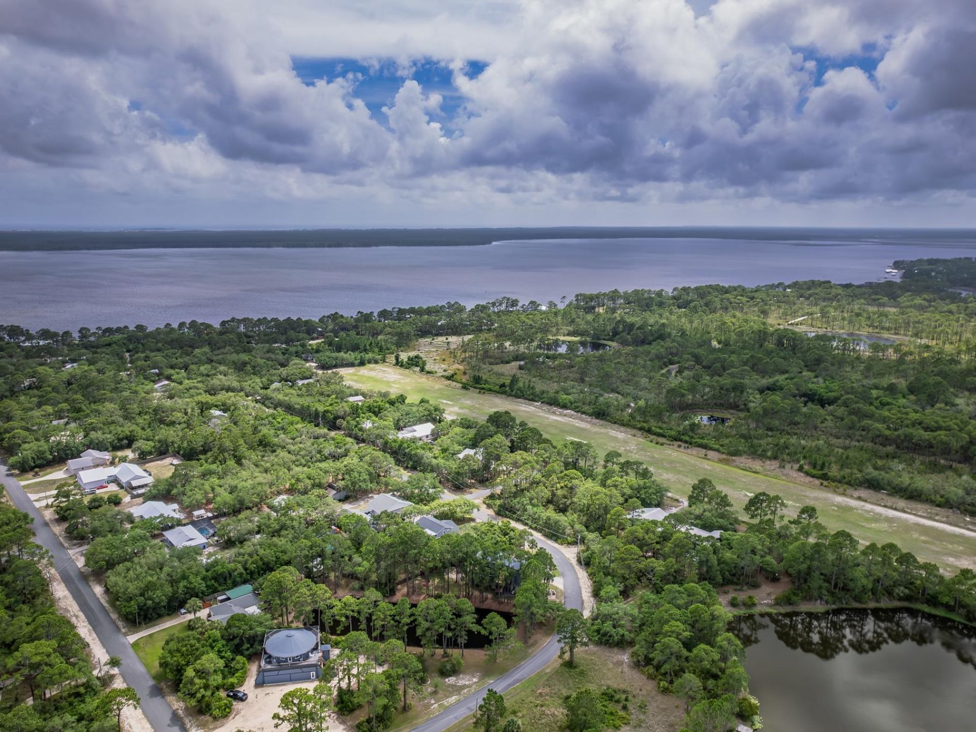 8 Stinson Taxiway , Panacea, FL 32346 Photo