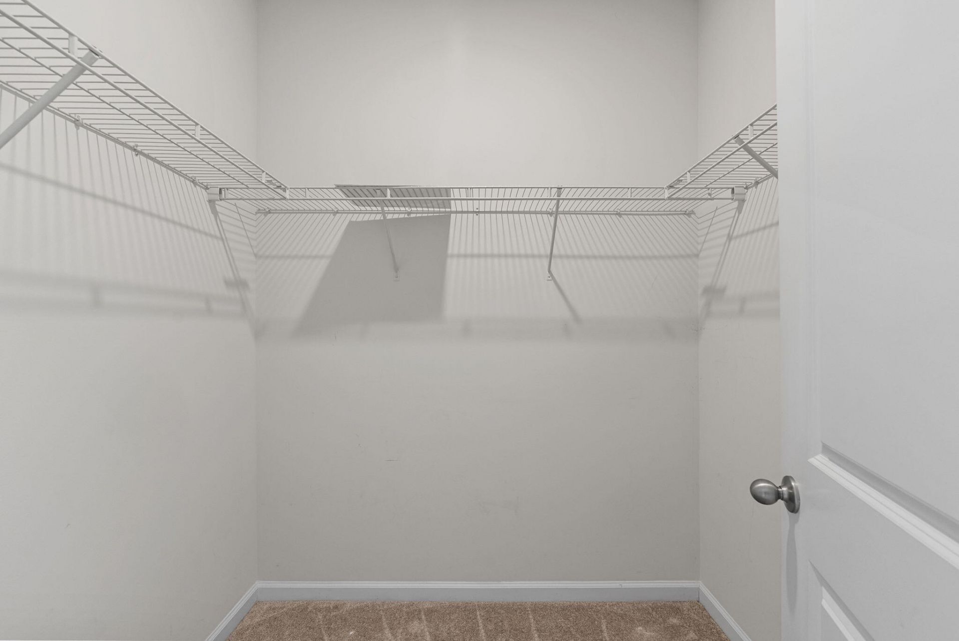 161 Greenwich Drive Photo 26