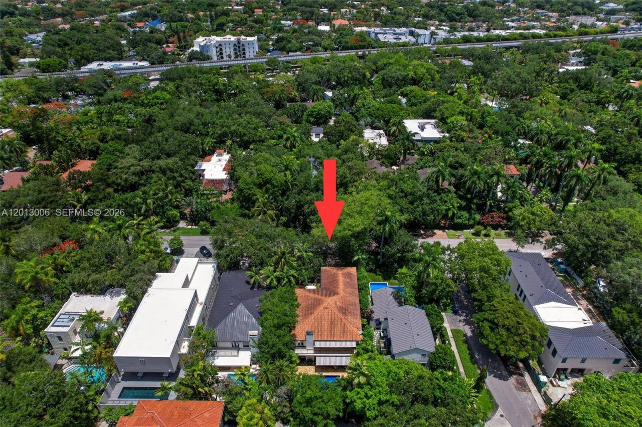1818 Espanola Dr , Miami, FL 33133 Photo