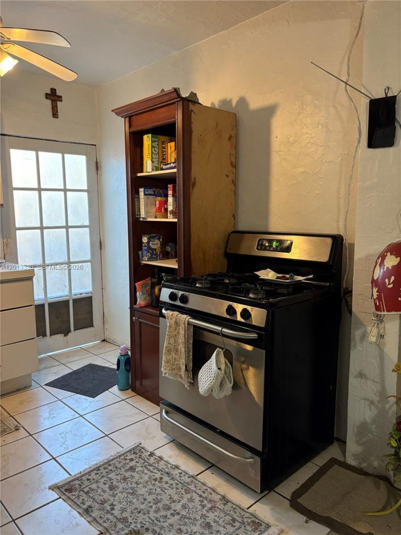 5930 SW 44th Ter , Miami, FL 33155 Photo
