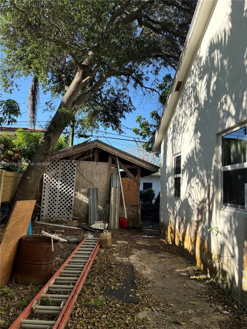 5930 SW 44th Ter , Miami, FL 33155 Photo