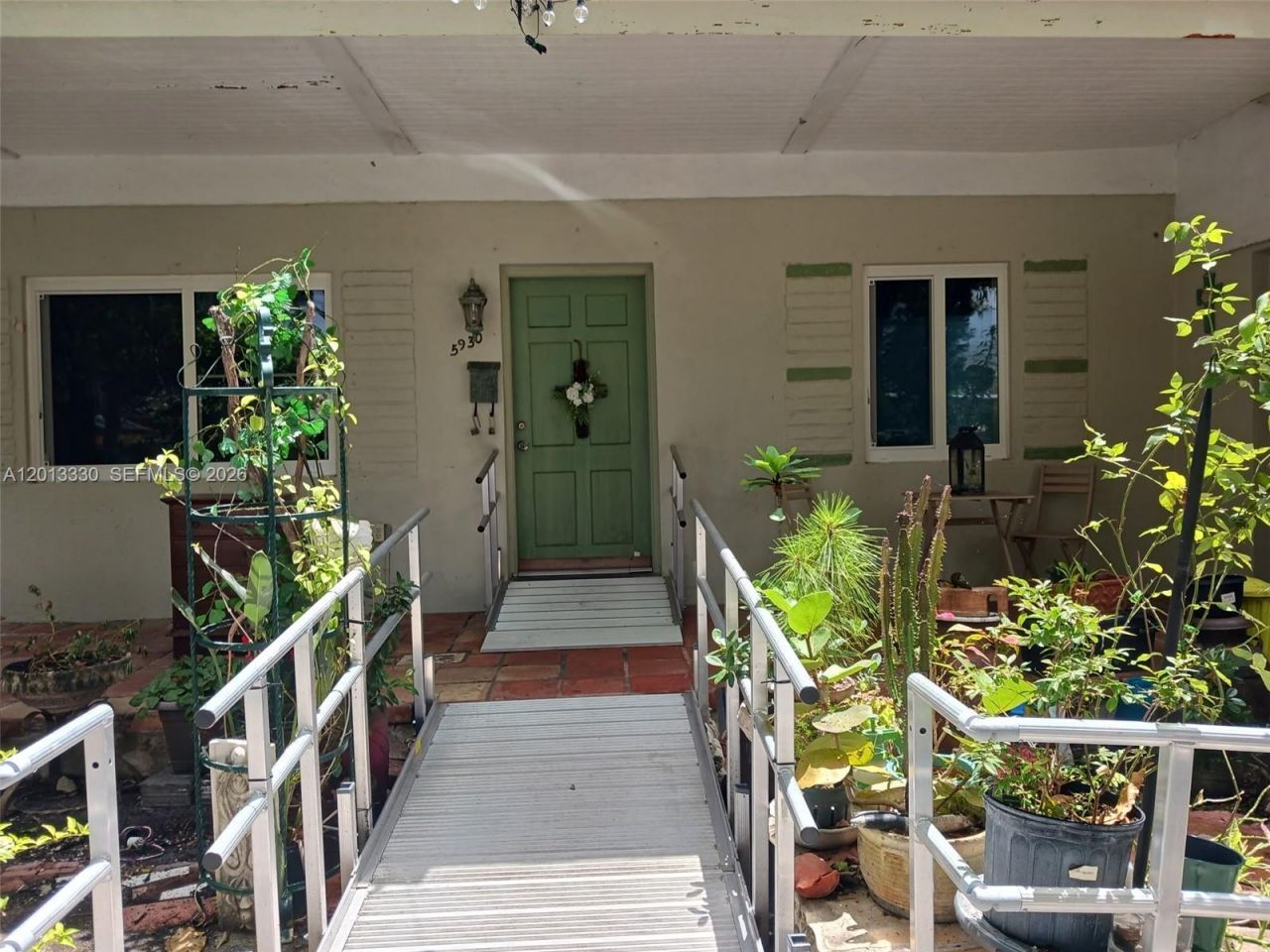 5930 SW 44th Ter , Miami, FL 33155 Photo