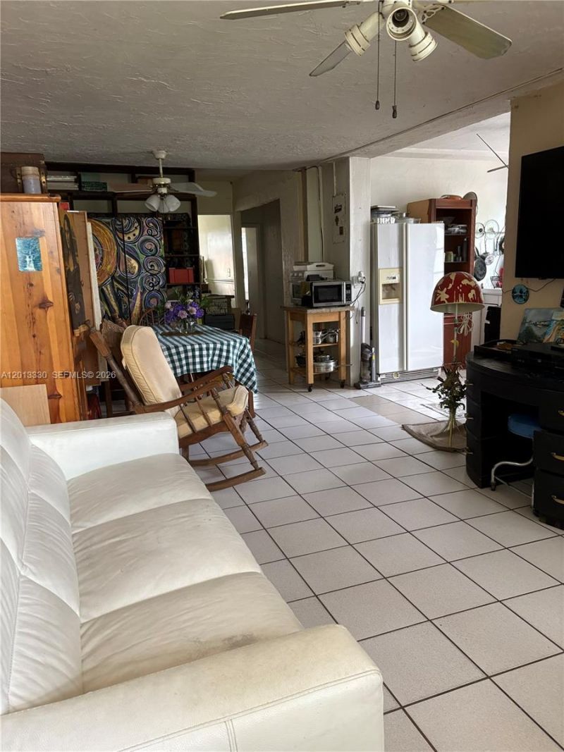 5930 SW 44th Ter , Miami, FL 33155 Photo