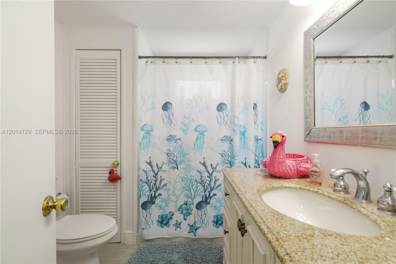 205 Humpty Dumpty Dr , Key Largo, FL 33037 Photo