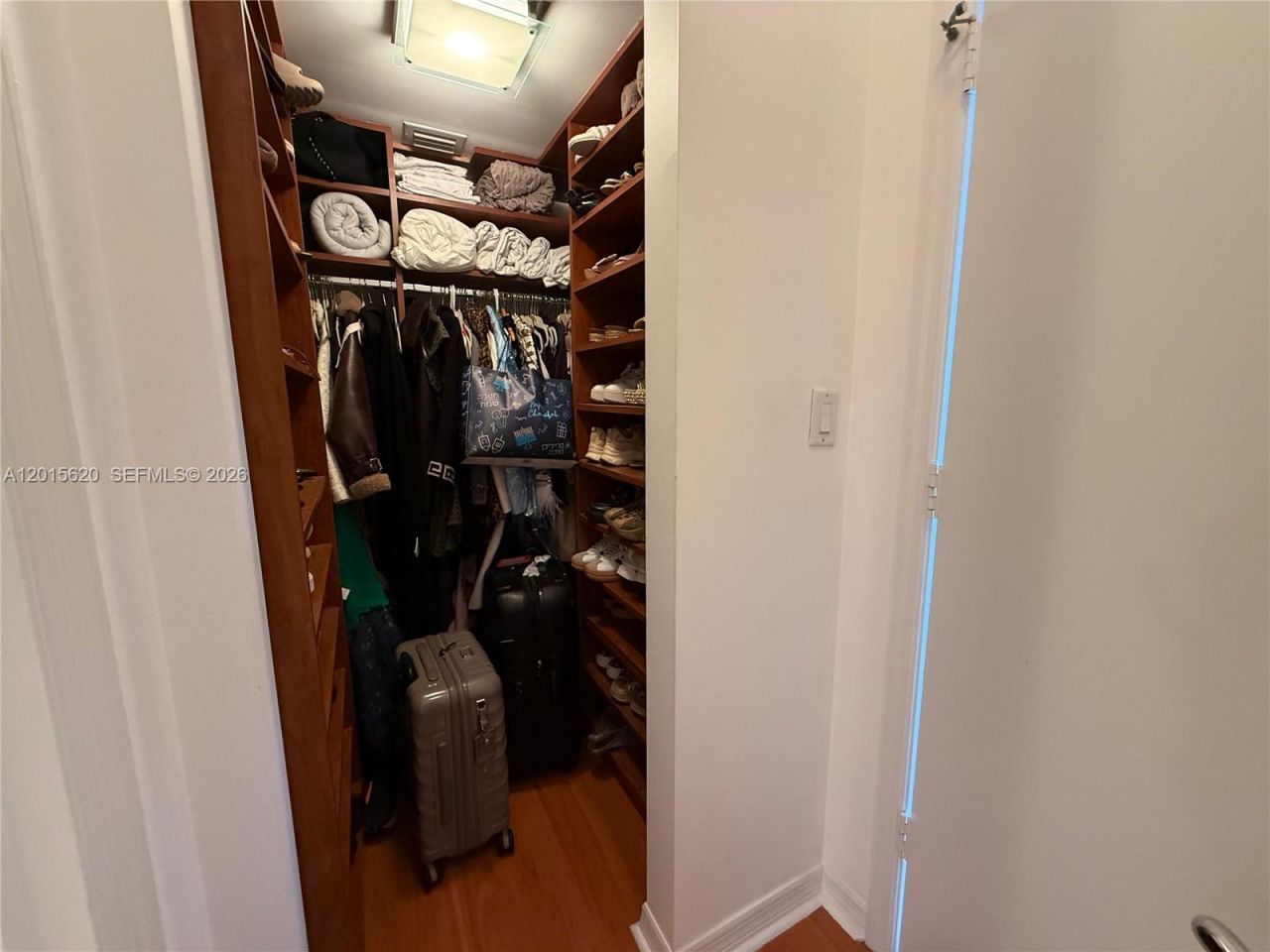 19900 E Country Club Dr , Unit 804, Aventura, FL 33180 Photo