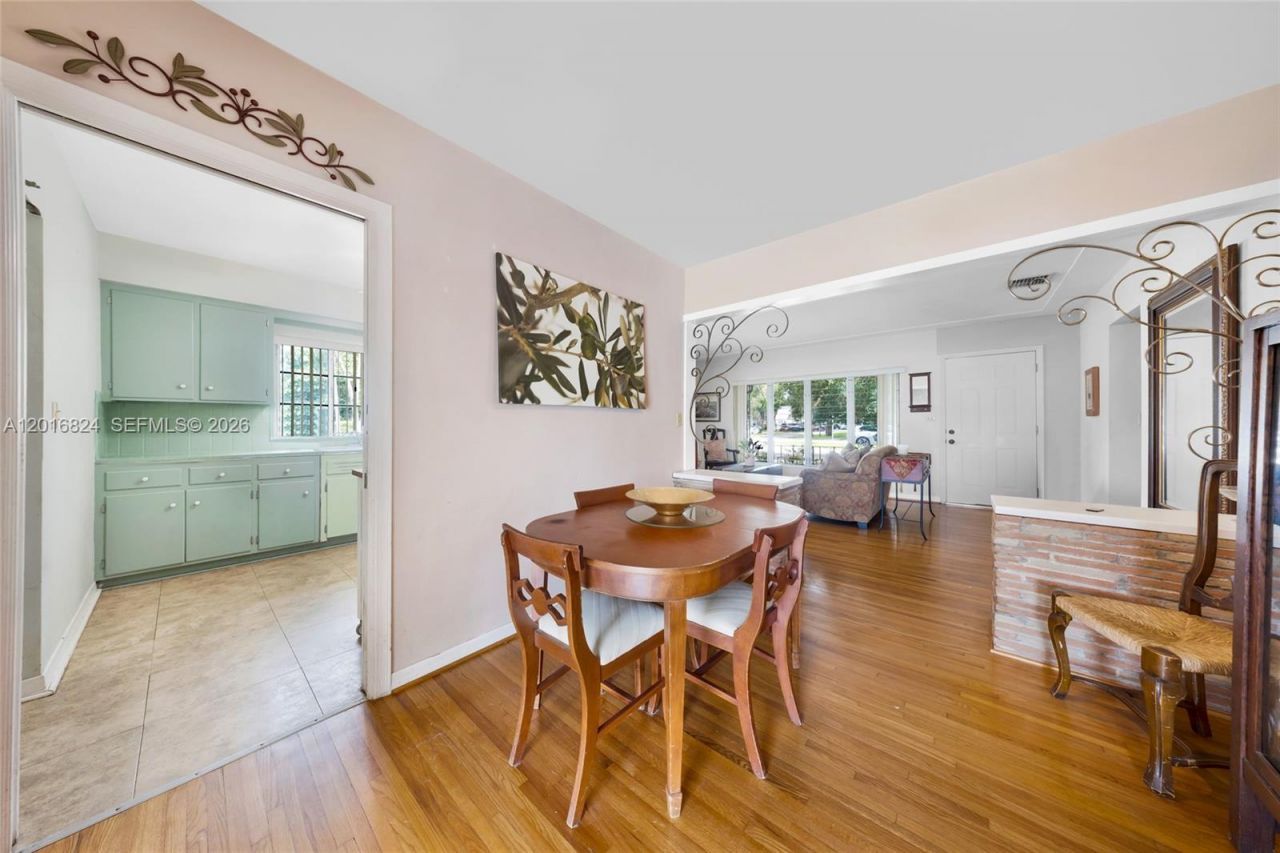 400 Morningside Dr, Miami Springs, FL 33166 Photo