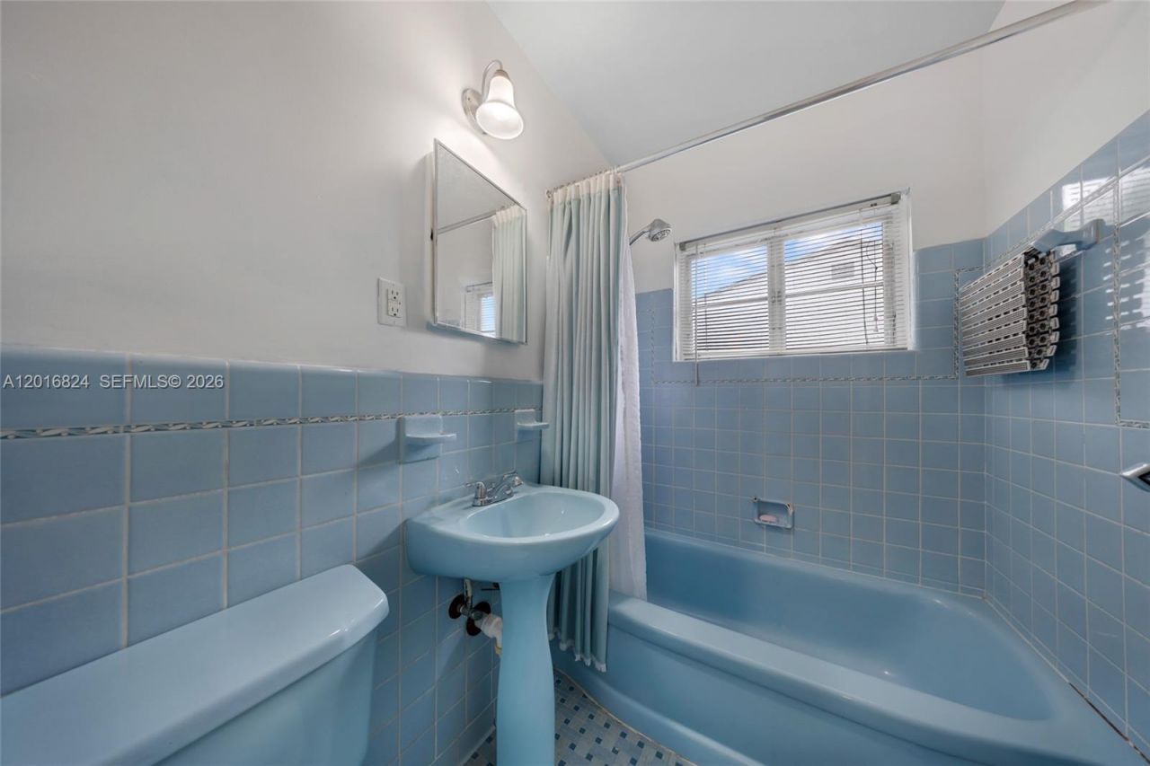 400 Morningside Dr, Miami Springs, FL 33166 Photo