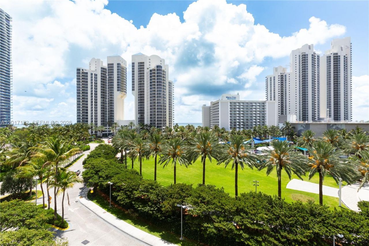 19370 Collins Ave , Unit 621, Sunny Isles Beach, FL 33160 Photo