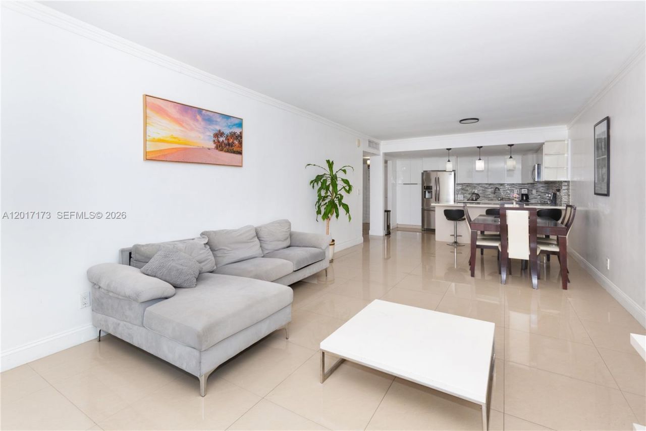 19370 Collins Ave , Unit 621, Sunny Isles Beach, FL 33160 Photo
