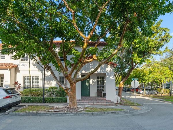 9243 SW 170th Ave , Miami, FL 33196