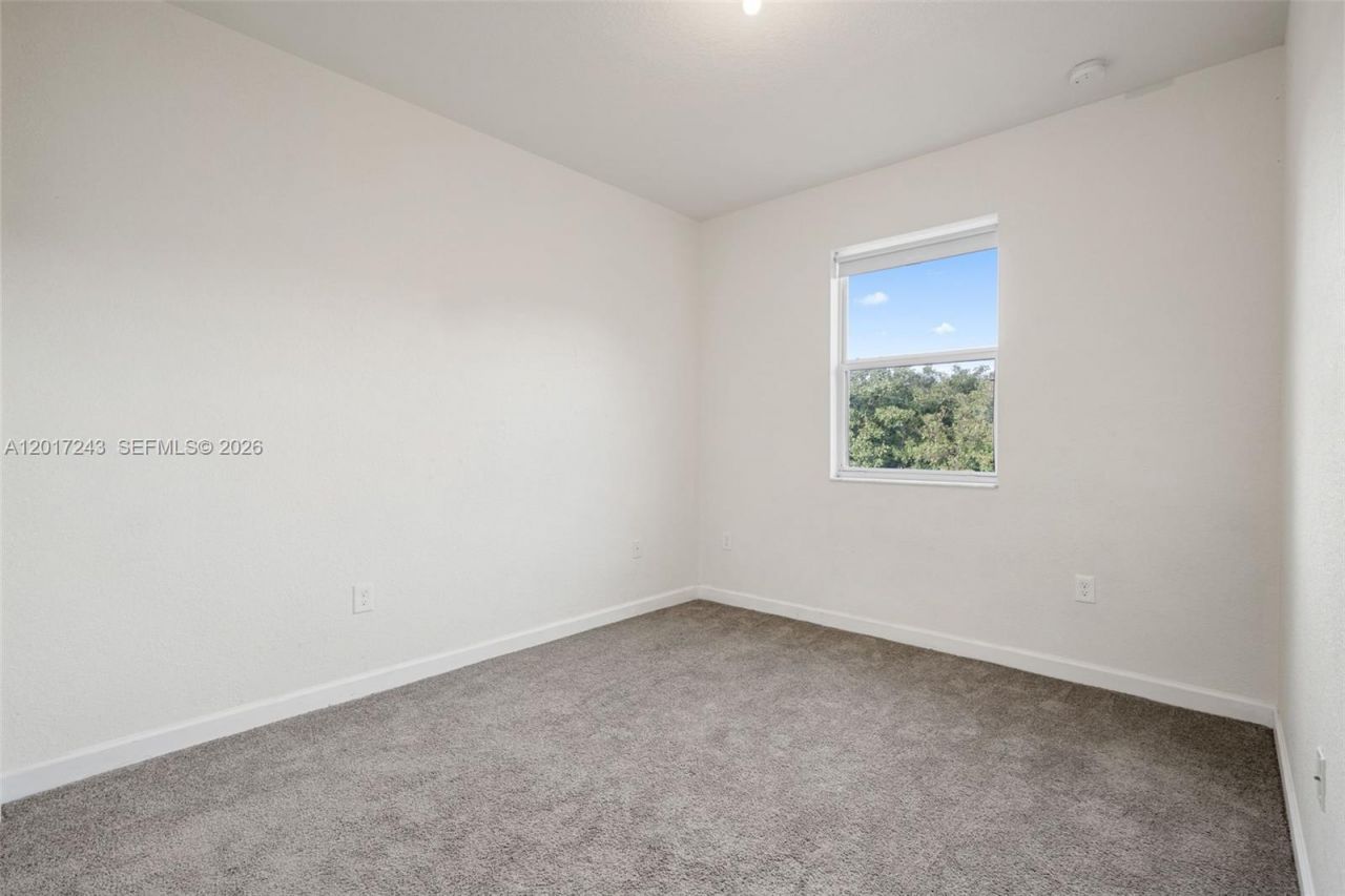 9243 SW 170th Ave , Miami, FL 33196 Photo