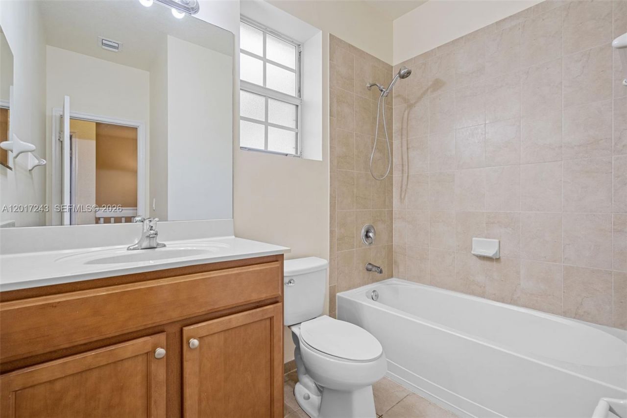 9243 SW 170th Ave , Miami, FL 33196 Photo
